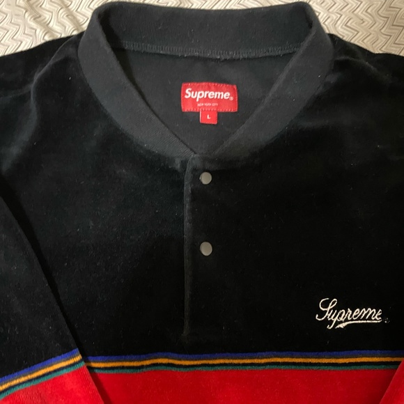 Supreme Velour Snap Henley - Picture 2 of 3